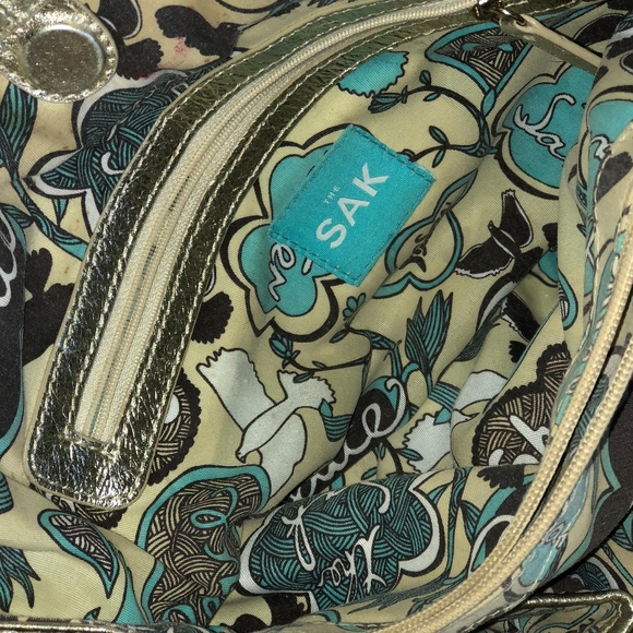 THE SAK (Hobo Satchel) Metallic Gold- 100% LEATHER - Picture 7 of 8